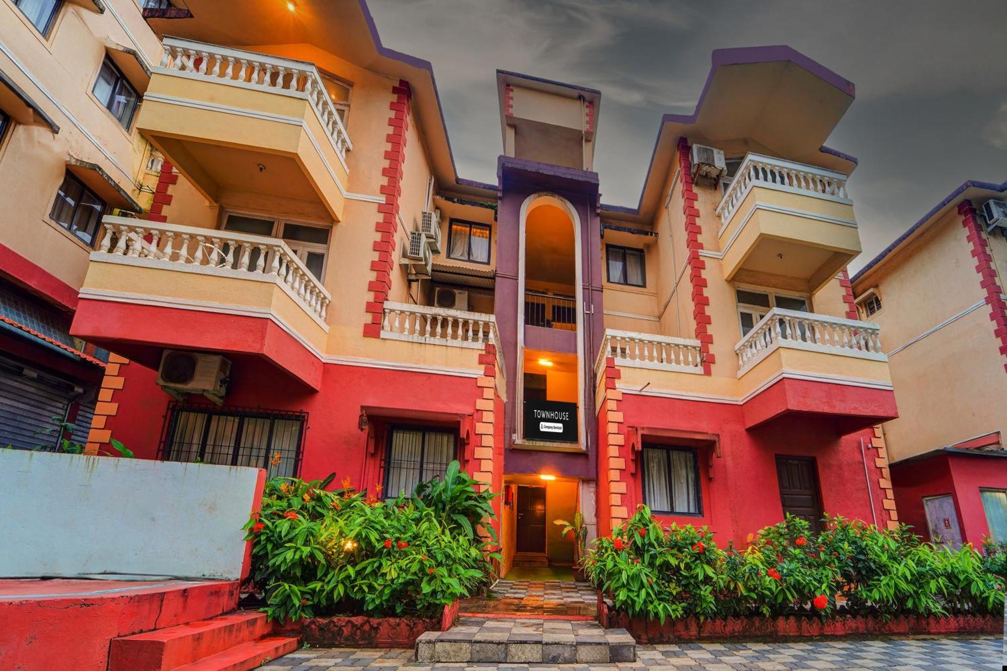 Super Townhouse Calangute - Baga Circle Formerly Park Avenue Экстерьер фото